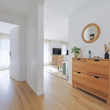 Vue Sublime, Terrasse Ensoleillee Et Parking *