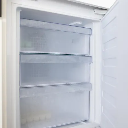 Vue Sublime, Terrasse Ensoleillee Et Parking * Νίκαια