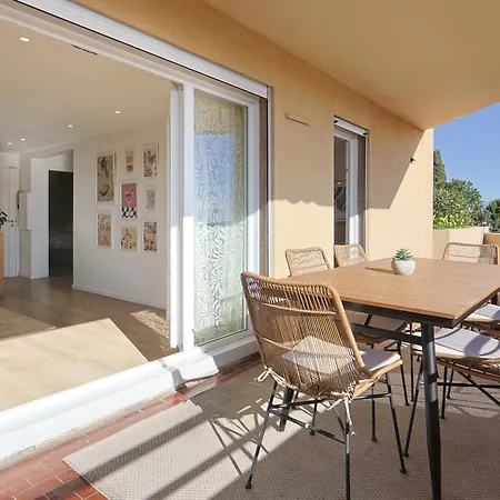 Vue Sublime, Terrasse Ensoleillee Et Parking *