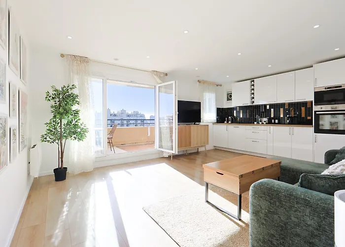 Vue Sublime, Terrasse Ensoleillee Et Parking شقة نيس