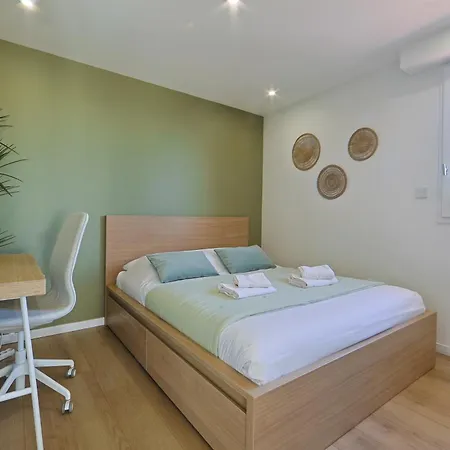 Vue Sublime, Terrasse Ensoleillee Et Parking Apartmán *